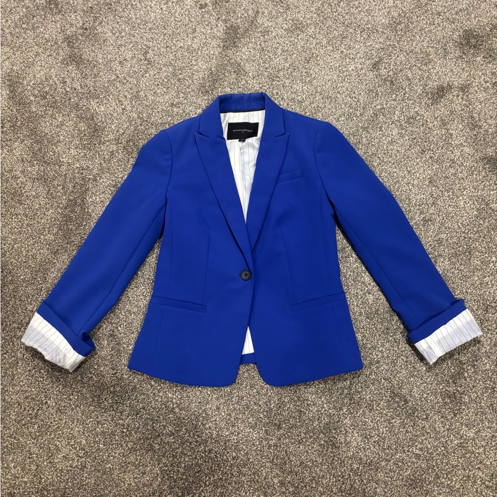 Banana Republic blazer royal blue size 00P